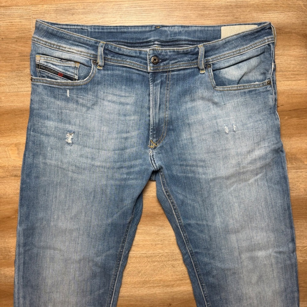 Diesel Thavar-XP Jeans Mens 38x30 Blue Slim Skinny Fit Stretch Distressed Denim - Picture 2 of 15